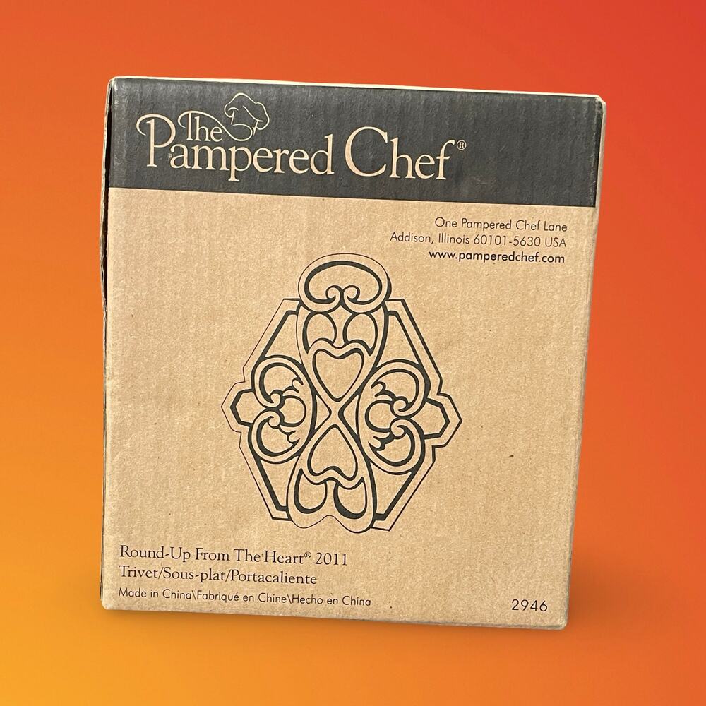 Pampered Chef Round-Up From The Heart 2011 Cast Iron Copper Trivet 2946 NIB